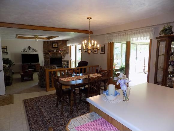2633 S Greenview St, Appleton, WI 54915 photo 8