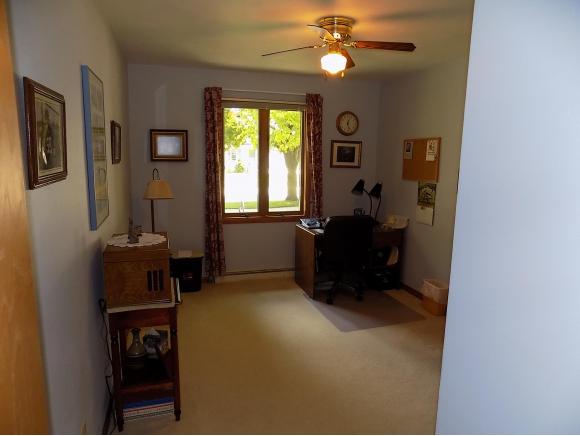 2633 S Greenview St, Appleton, WI 54915 photo 14