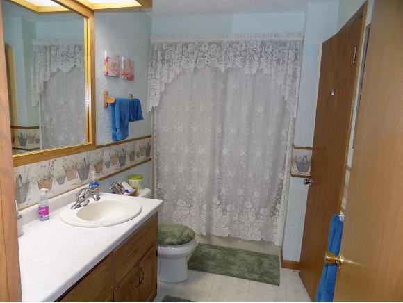 2633 S Greenview St, Appleton, WI 54915 photo 13