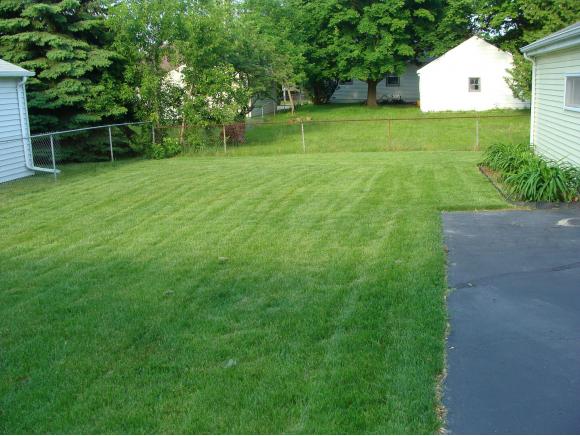 612 S Lee St, Appleton, WI 54915 photo 4