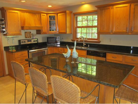 2230 W Twin Willows Dr, Appleton, WI 54914 photo 2