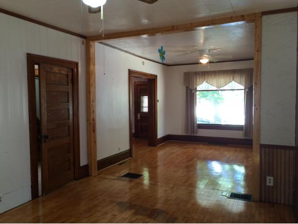 1320 N Superior, Appleton, WI 54911 photo 2