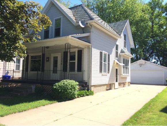1320 N Superior, Appleton, WI 54911 photo 1