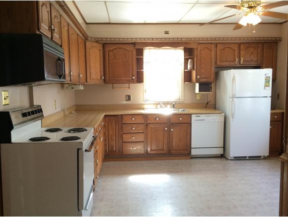 1320 N Superior, Appleton, WI 54911 photo 4