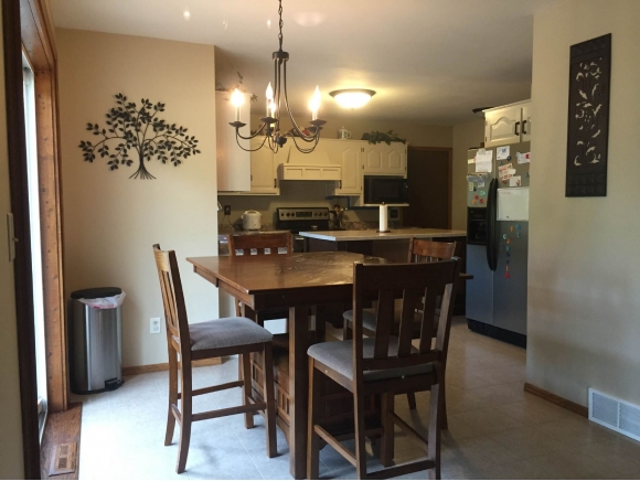 3500 N Hillsborough Dr, Appleton, WI 54911 photo 8