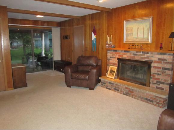 1233 E Pauline St, Appleton, WI 54911 photo 11