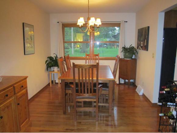 1233 E Pauline St, Appleton, WI 54911 photo 6