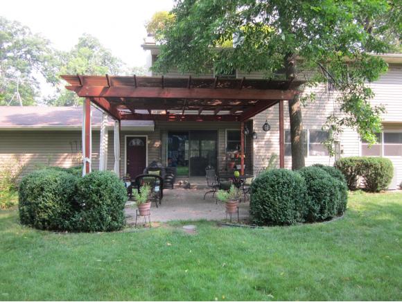 1233 E Pauline St, Appleton, WI 54911 photo 23