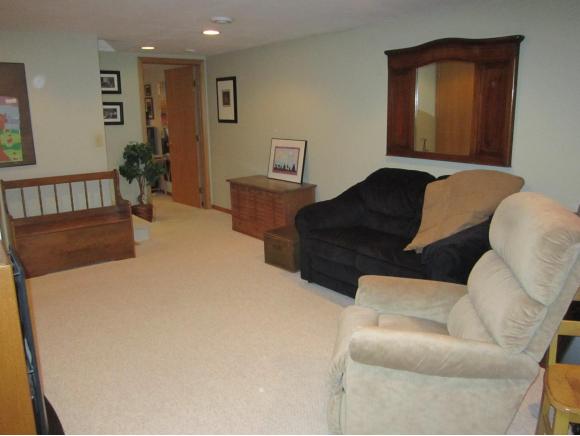 1233 E Pauline St, Appleton, WI 54911 photo 22