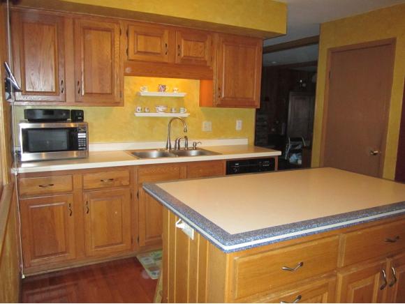 1233 E Pauline St, Appleton, WI 54911 photo 5