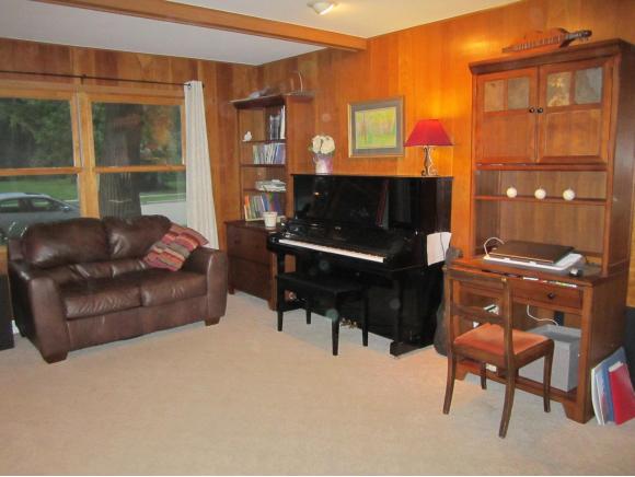 1233 E Pauline St, Appleton, WI 54911 photo 8