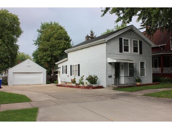 724 W 3rd, Appleton, WI 54914 photo 1