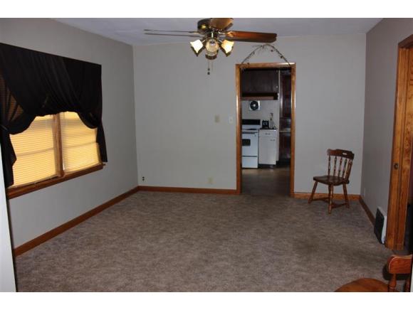 724 W 3rd, Appleton, WI 54914 photo 6