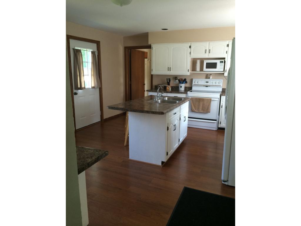 617 S Timmers Ln, Appleton, WI 54914 photo 2