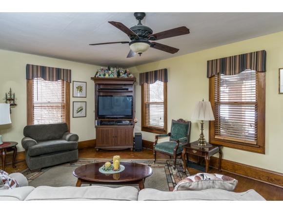 808 N Morrison St, Appleton, WI 54911 photo 3