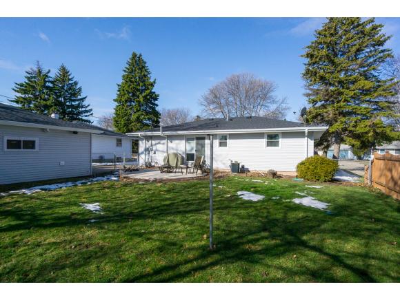 2412 S Telulah Ave, Appleton, WI 54915 photo 18