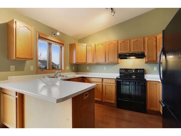 2003 W Capitol Dr, Appleton, WI 54914 photo 5