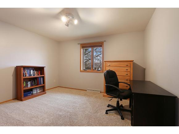 2003 W Capitol Dr, Appleton, WI 54914 photo 10
