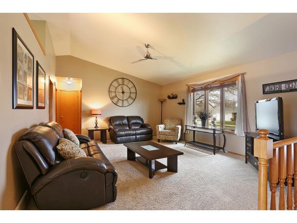 2003 W Capitol Dr, Appleton, WI 54914 photo 6