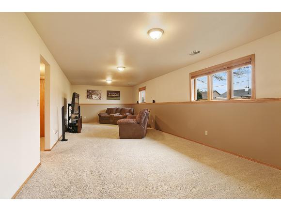 2003 W Capitol Dr, Appleton, WI 54914 photo 11
