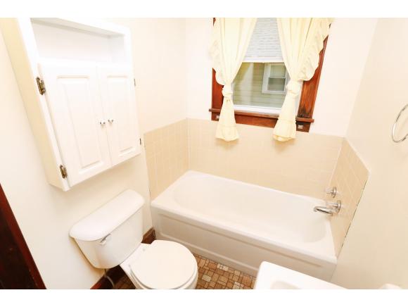 827 W Summer St, Appleton, WI 54914 photo 11