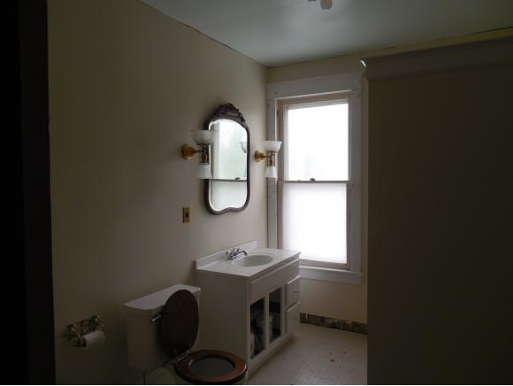 925 E Pacific St, Appleton, WI 54911 photo 9