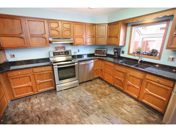 1523 Lorain Ct, Appleton, WI 54914 photo 5