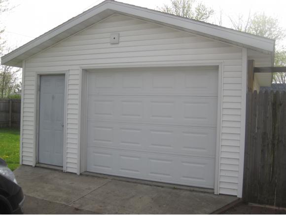 1515 N Summit St, Appleton, WI 54914 photo 2