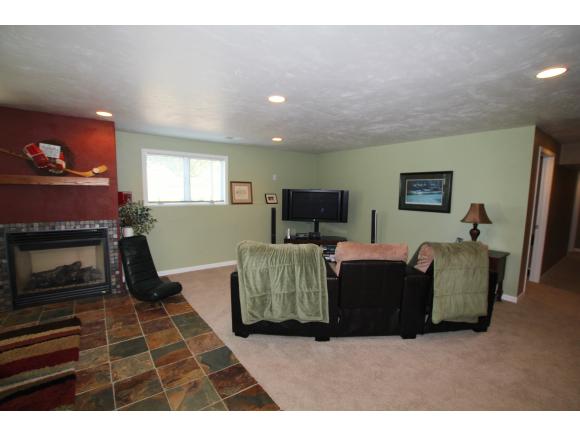 w6955 Hickory Nut Trail, Appleton, WI 54914 photo 14