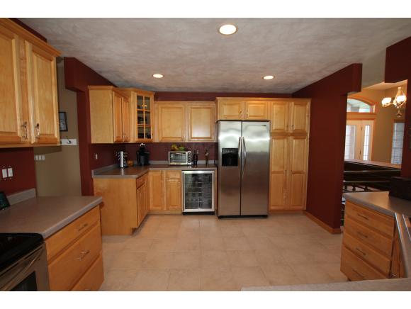 w6955 Hickory Nut Trail, Appleton, WI 54914 photo 3