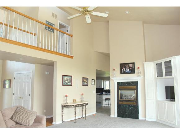 w6985 Hickory Nut Trail, Appleton, WI 54914 photo 2