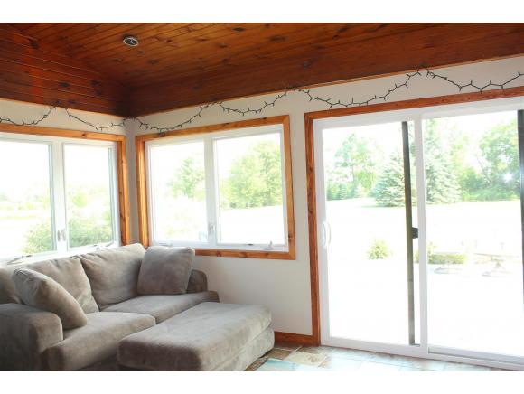 w6985 Hickory Nut Trail, Appleton, WI 54914 photo 9