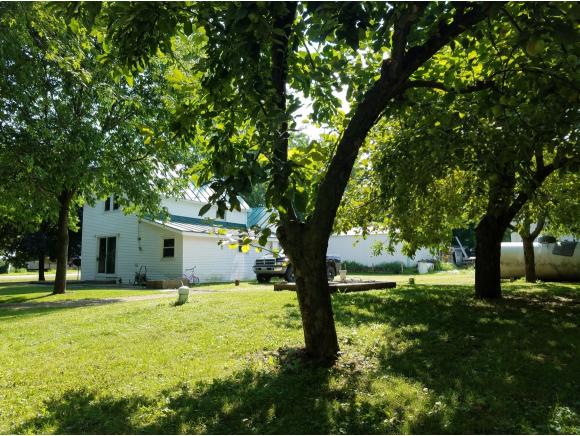 911 Rush Lake Loop Rd, Ripon, WI 54971 photo 4