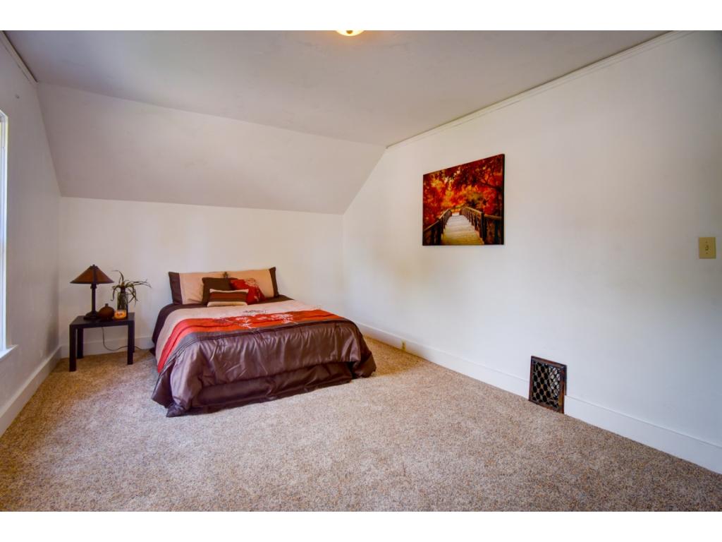 615 N Appleton St, Appleton, WI 54911 photo 9