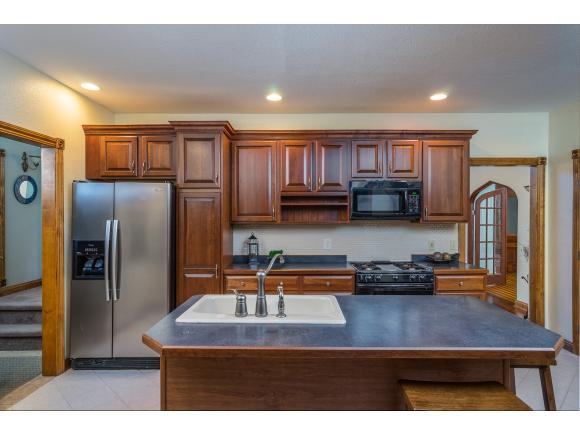 614 3rd St, Appleton, WI 54911 photo 9