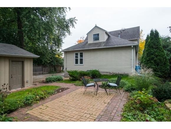 614 3rd St, Appleton, WI 54911 photo 3