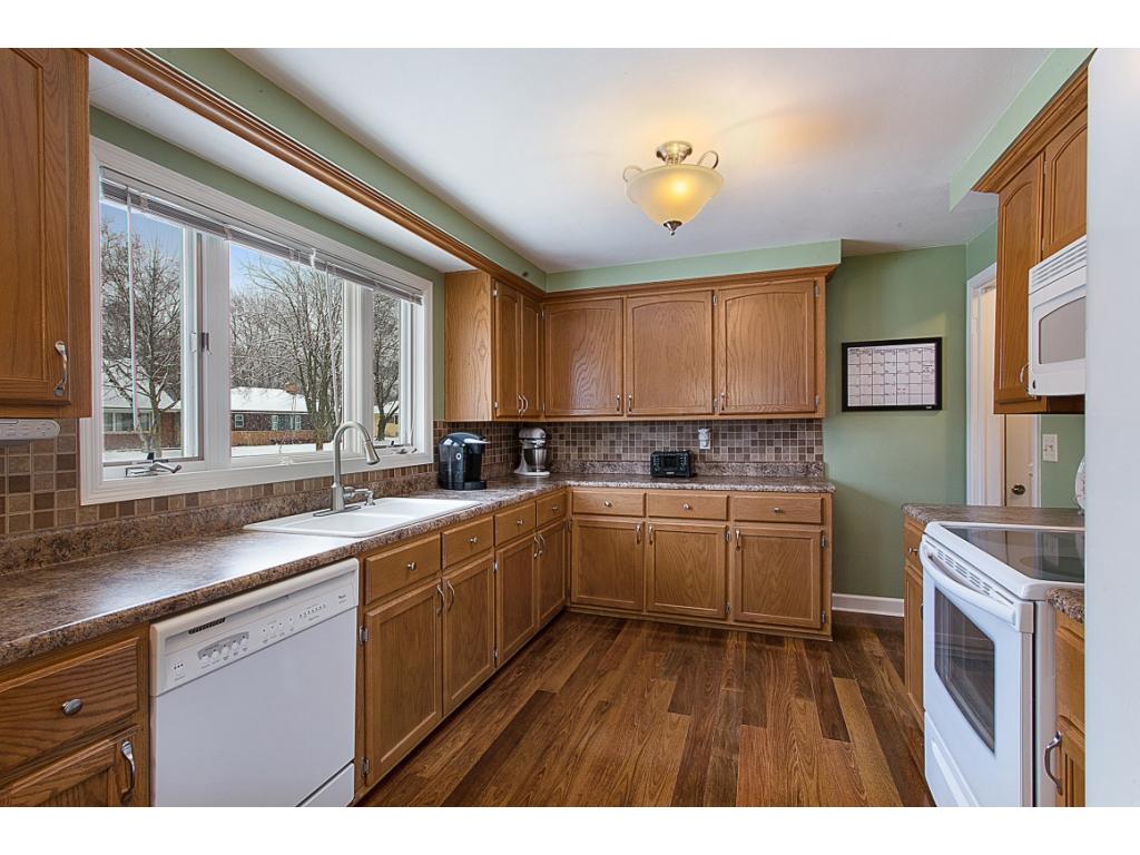 1711 S Walden Ave, Appleton, WI 54915 photo 4