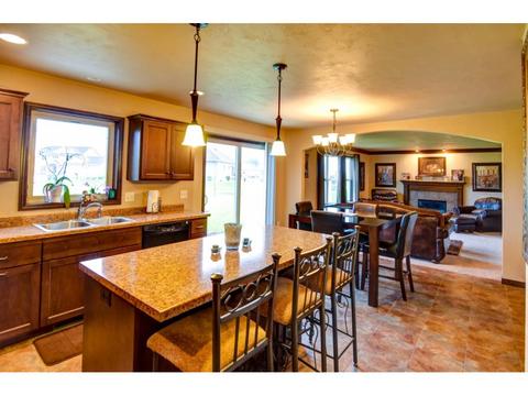 4871 W Corsican Pine Dr, Appleton, WI 54913 photo 5