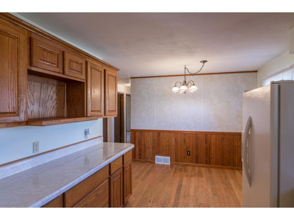 2600 E Henry St, Appleton, WI 54915 photo 4
