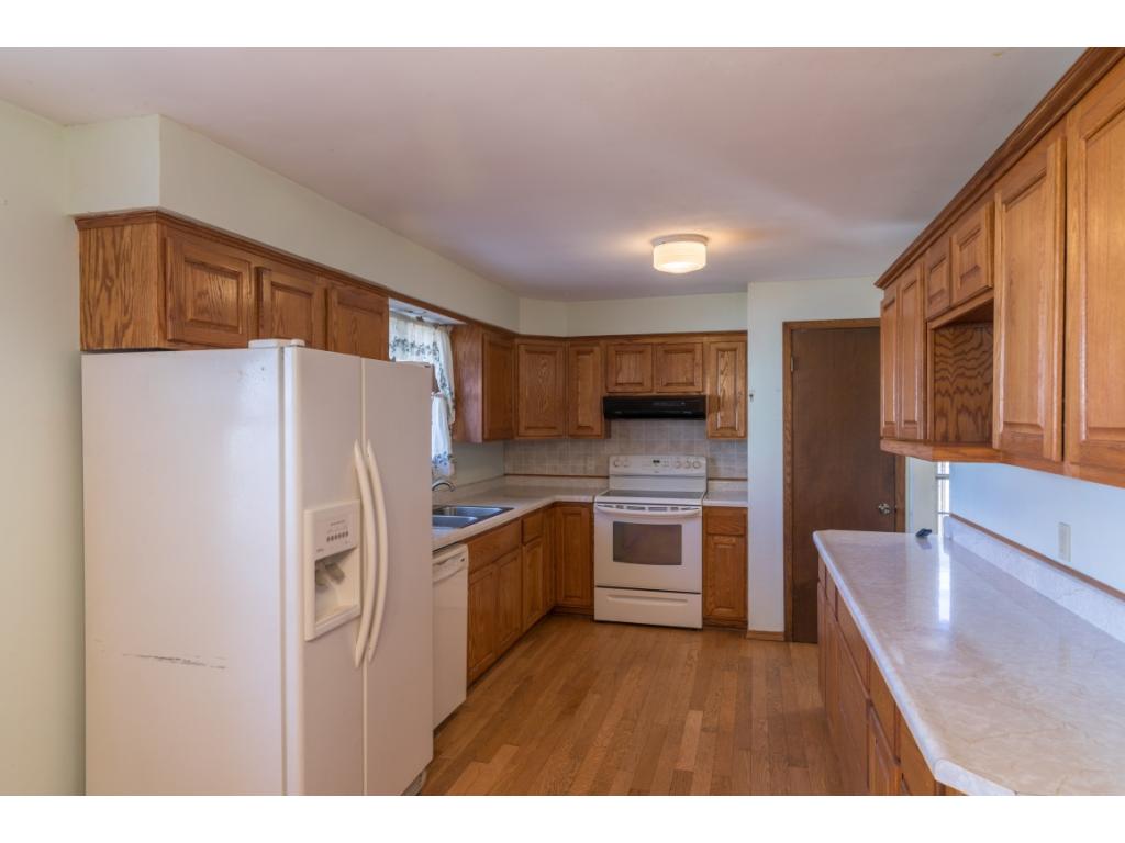 2600 E Henry St, Appleton, WI 54915 photo 3