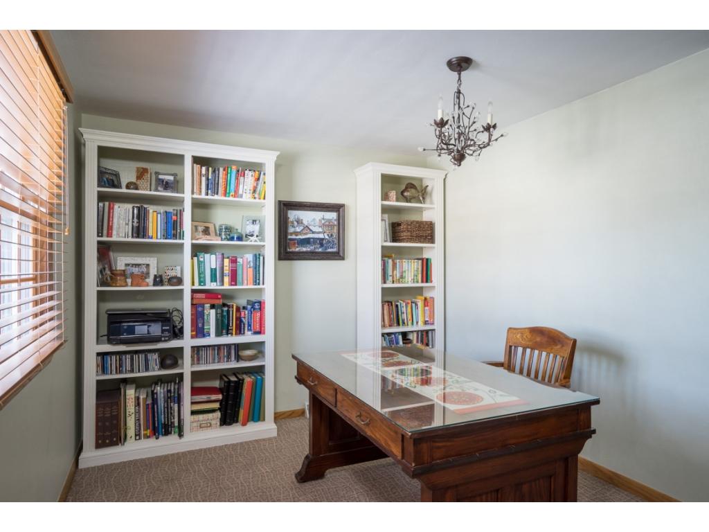 813 E Pershing St, Appleton, WI 54911 photo 2