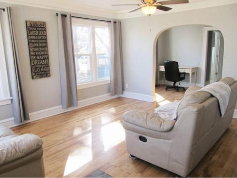 709 W 3rd St, Appleton, WI 54914 photo 9