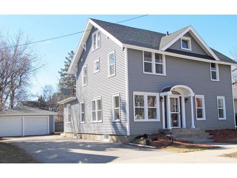 709 W 3rd St, Appleton, WI 54914 photo 1