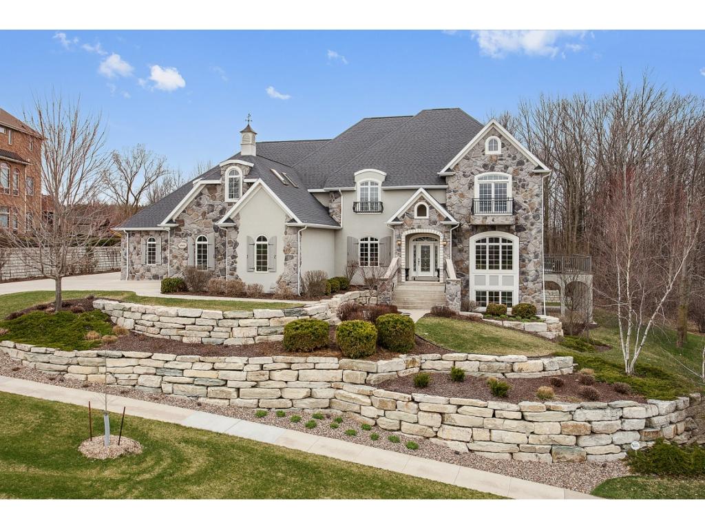 2924 E Apple Hill Blvd, Appleton, WI 54913 photo 1