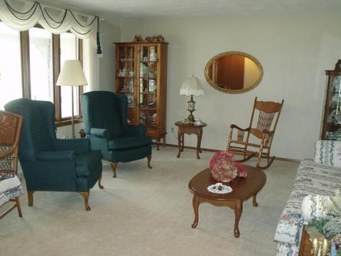 3001 E Lourdes Dr, Appleton, WI 54915 photo 3