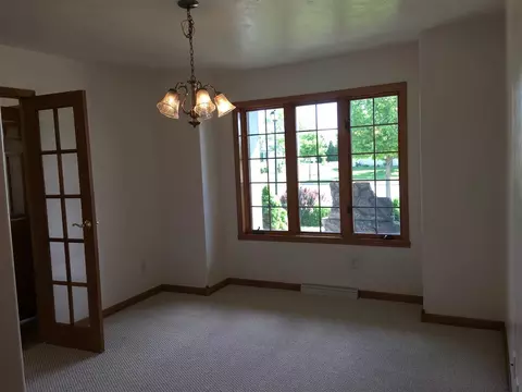 4401 N Clayhill Ave, Appleton, WI 54913 photo 8