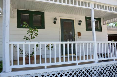 943 E Franklin St, Appleton, WI 54911 photo 3