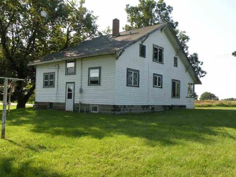 193 E Moore St, Berlin, WI 54923 photo 15