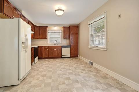 512 N Garfield Pl, Appleton, WI 54911 photo 4