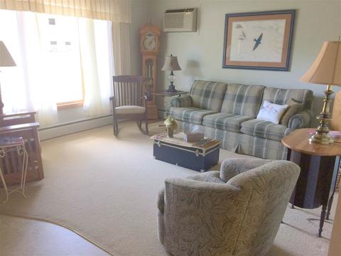 1212 W Prospect Ave, Appleton, WI 54914 photo 2